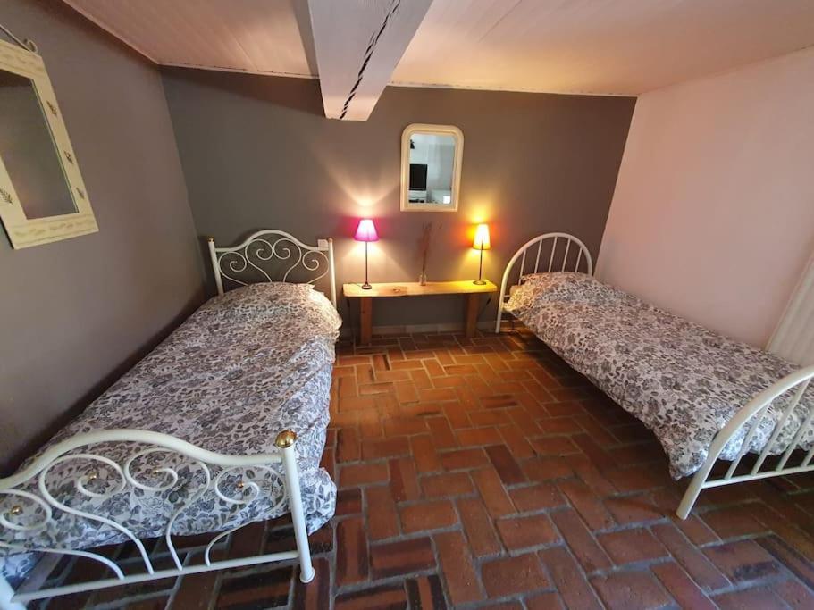 Dependance Pour 1 A 4 Pers Au Calme Dans Propriete Villa Marboz Bagian luar foto