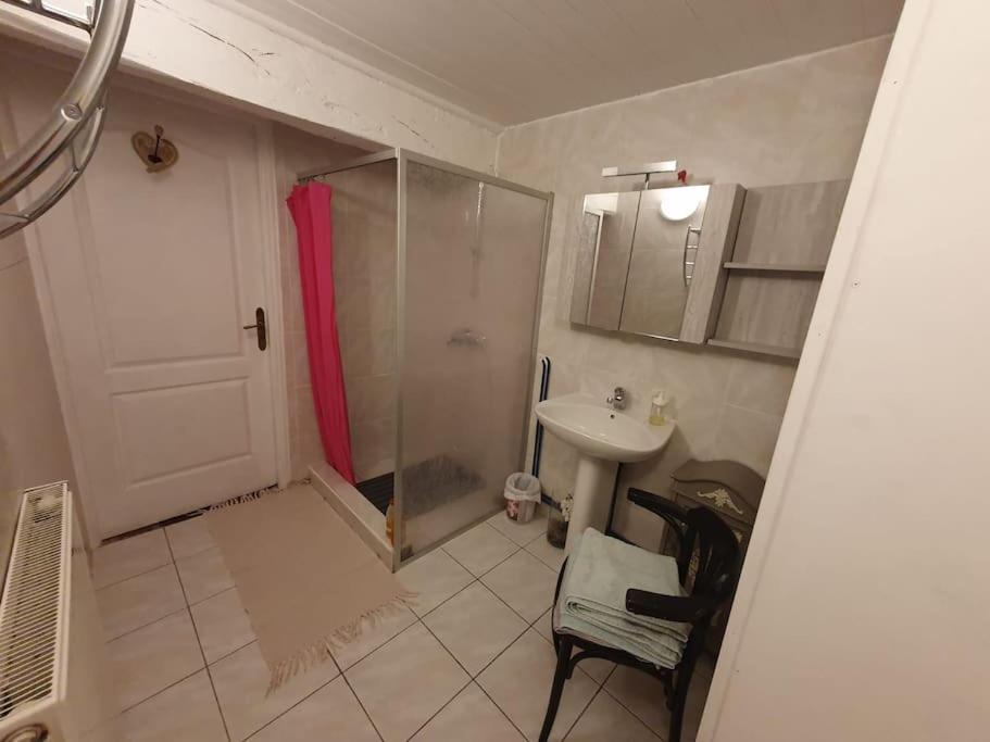 Dependance Pour 1 A 4 Pers Au Calme Dans Propriete Villa Marboz Bagian luar foto